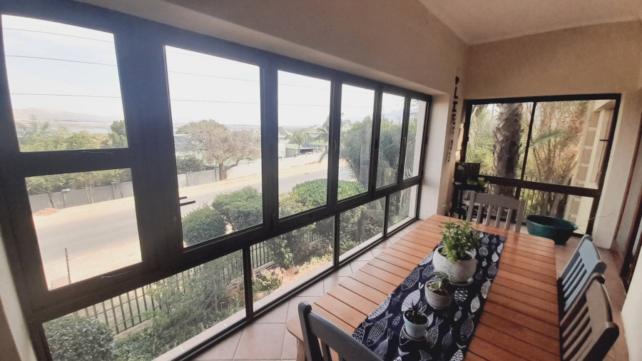 3 Bedroom Property for Sale in Kosmos Ridge North West